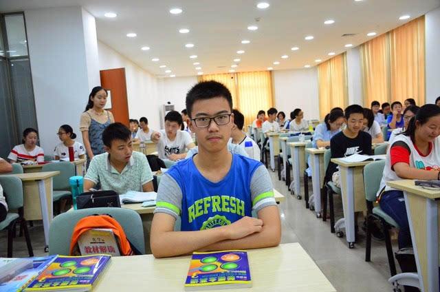 学霸班平均高考分数664分，他们是怎么学的？