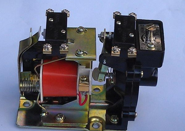 断电延时时间继电器工作原理
