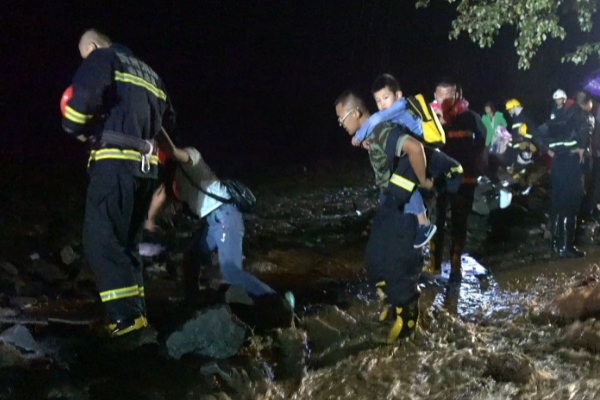 山西五台山景区突降大雨发生山洪，致1死3伤，此次灾害造成了多大的损失？