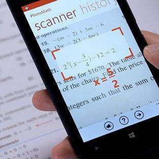 扫一扫就出数学题答案的那个软件是什么？