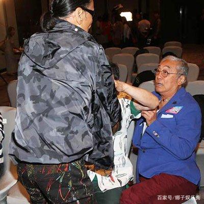 谢贤打了曾江一巴掌，许多人认为是演戏，但根本不是这样，后来怎样？