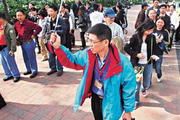 张家界导游怒骂游客“骗吃骗喝” ，最终处理结果如何？