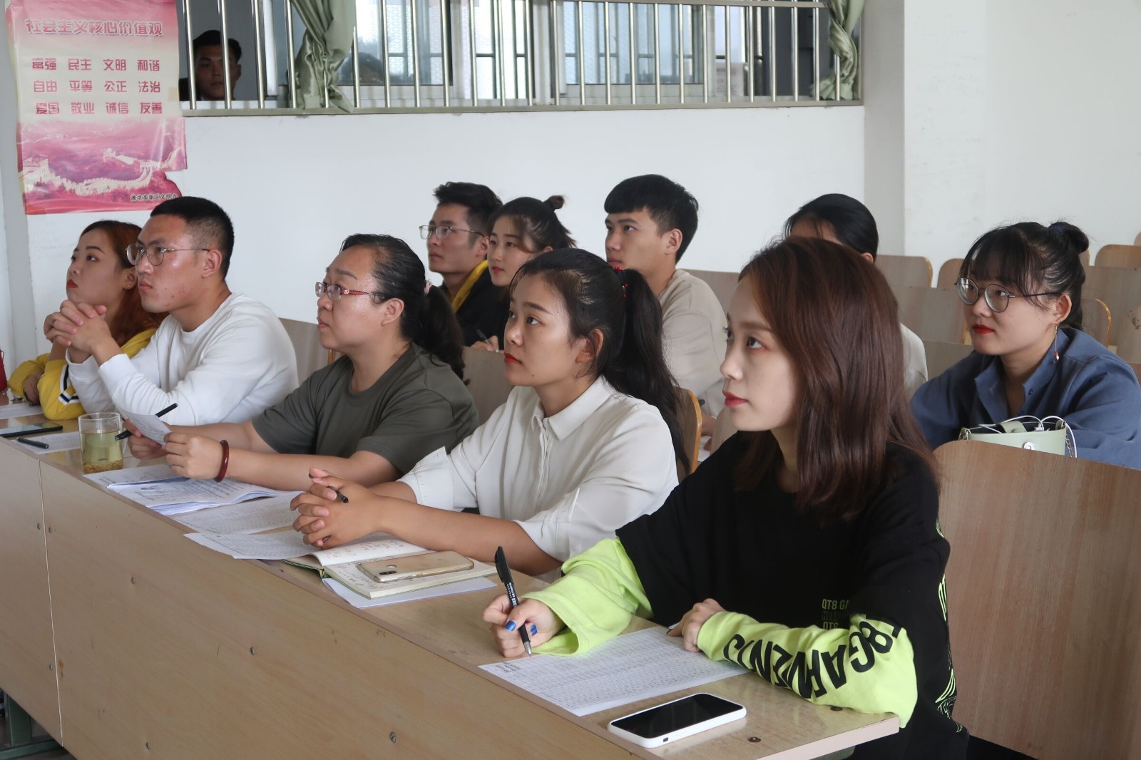 学生会面试问题犀利答案大全