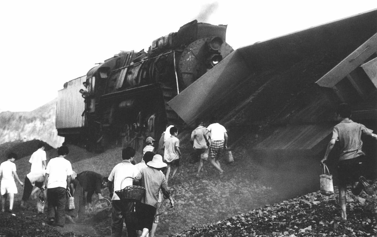 19岁韩国女生公厕硫化氢中毒致死，有哪些办法可以除去厕所的异味？