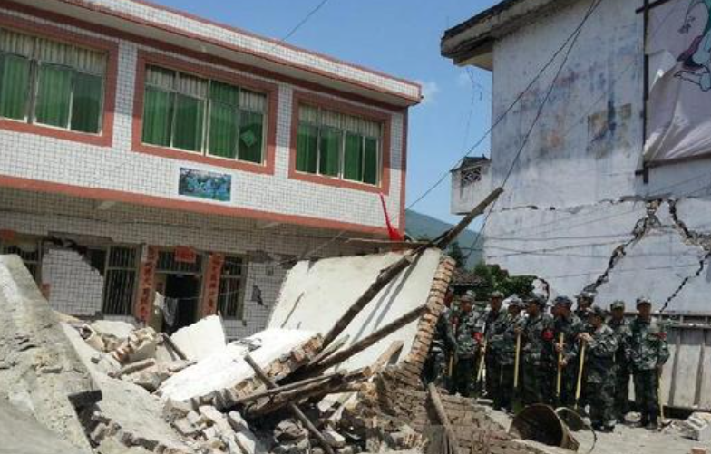 四川雅安发生3.1级地震，这次地震事故有没有造成人员伤亡？