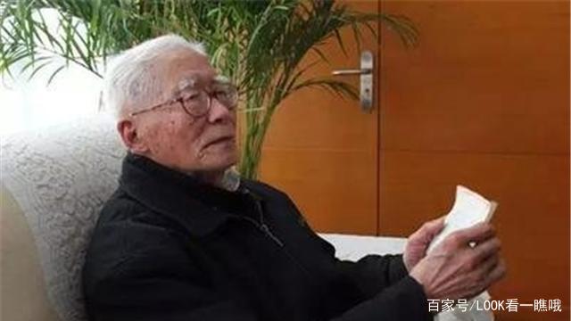 谭慕愚和恩师精神恋爱20年，师母郁郁而终，后来怎样？