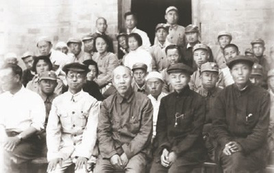 1920年秋到1921年春谁在什么地方？